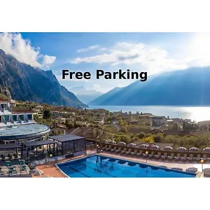 Aria Life 4*, Limone sul Garda Italia